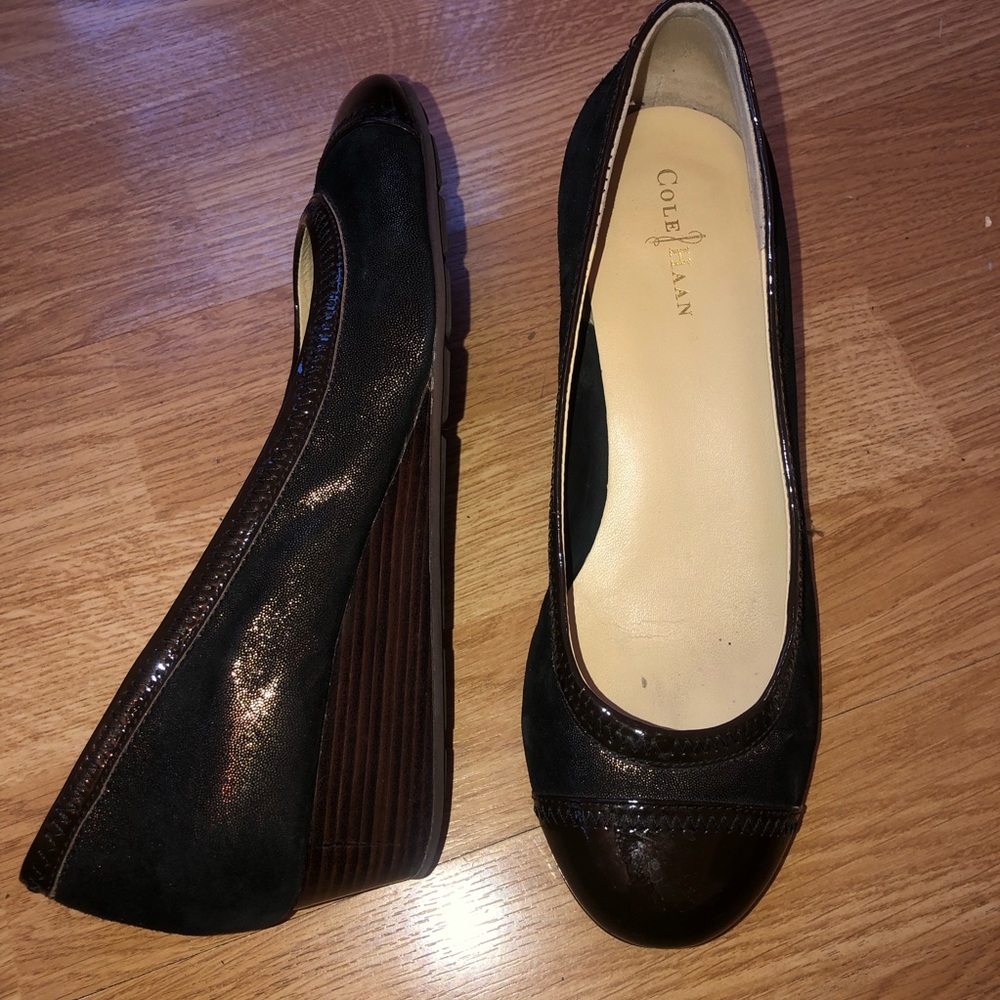 COLE HAAN Nike Air Technology Brown Wedge Heels Pump 7 B